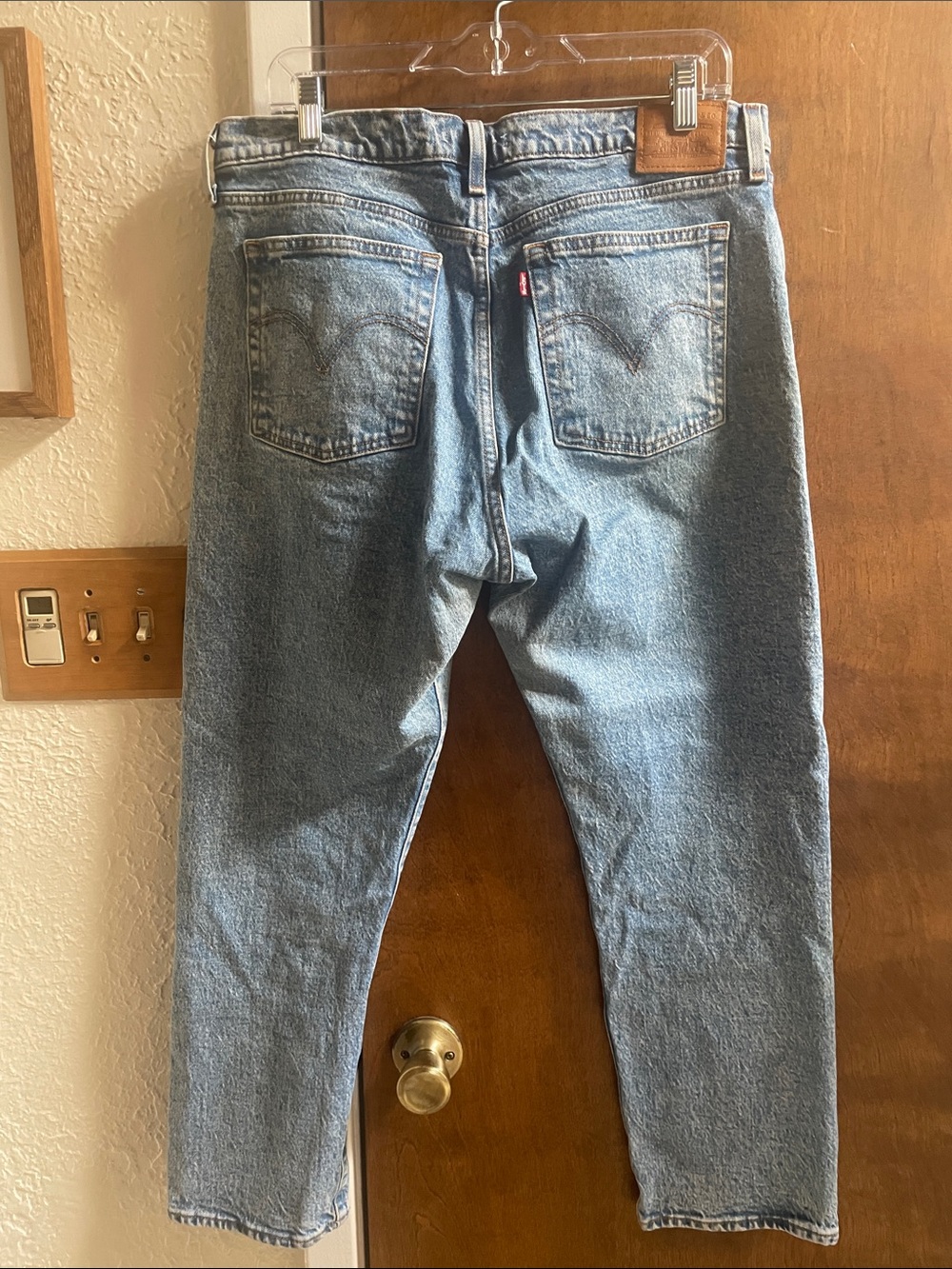 Classic Woman's or Men's Light Blue Denim Jeans - Picture 5 of 8